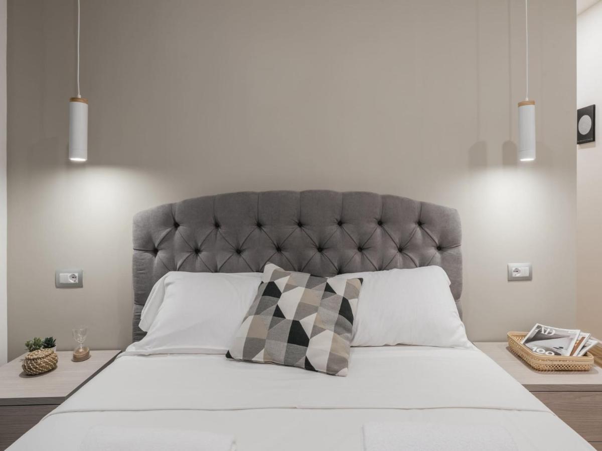 The Best Rent - Modern Three-Bedroom Apartment A Few Steps From The Colosseum מראה חיצוני תמונה